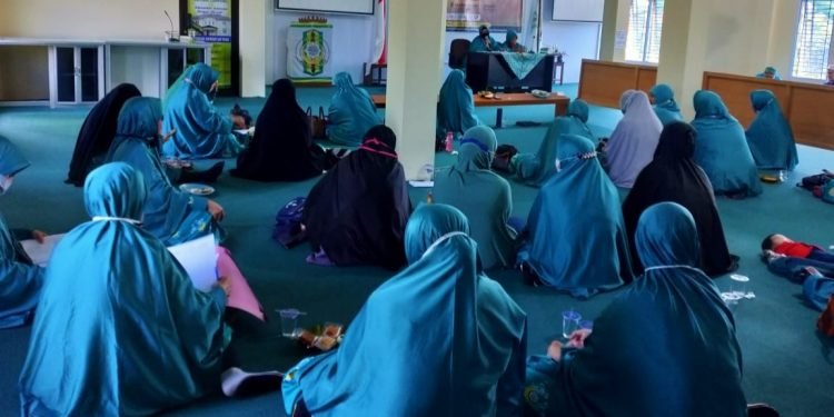 Ustadzah Sri Seneng Lanjutkan Nahkoda Kepemimpinan Muslimah Dewan Da’wah Lampung