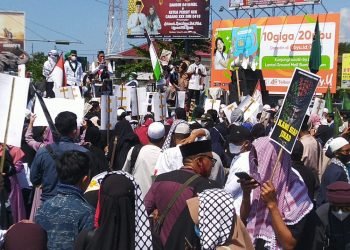 Aksi Damai di Tugu Adipura, Warga Lampung Bela Al Aqsa dan Kutuk Kebiadaban Zionis Israel