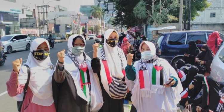 MUSLIMAT DEWAN DA’WAH LAMPUNG MENGUTUK KERAS AGRESI ISRAEL DI PALESTINA