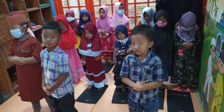 ADA GALAU DI SEPOTONG BAKWAN