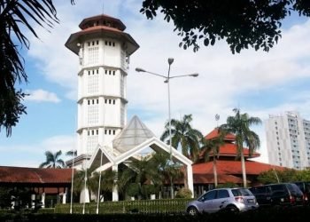 15 MENIT DARI MIMBAR PERADABAN BAGHASASI