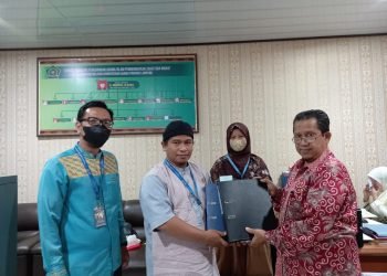 Laznas Dewan Da’wah Lampung Serahkan Berkas Akreditasi Ke Kemenag