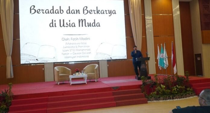 Ini Tips dari Mahasiswa Dewan Da’wah Agar Bisa Berkarya dan Beradab di Usia Muda
