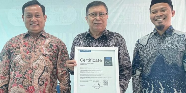 Laznas Dewan Dakwah Berhasil Raih Sertifikat ISO 9001:2015 dari TUV NORD