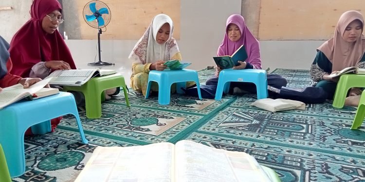 Mendalami Al-Qur’an: Motivasi dan Perpisahan dalam Majelis Ta’lim di Dusun Karang Sari