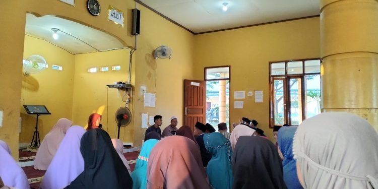 Pesantren Kilat di SD IT JAM’ITUL KHOIR: Membangun Keharmonisan dan Kebahagiaan Anak-Anak
