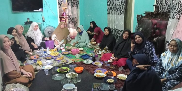 Di Balik Masa Kelam Bu Monce, Kisah Napi Yang Jadi Guru Ngaji