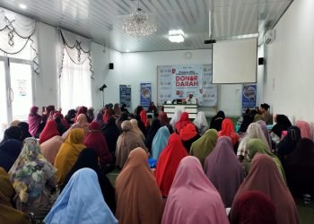 Ratusan Thalibah Ramaikan Pertemuan Akbar , Ustadz Arifin Sosialisasikan 7 Program Andalan Lembaga Tahsin Quran Dewan Da’wah