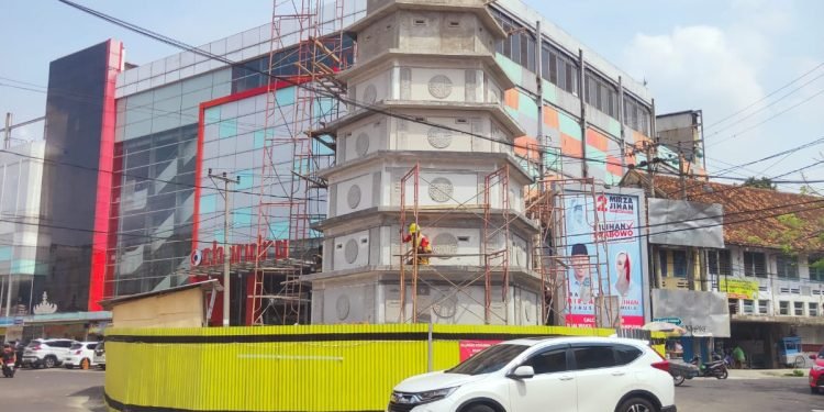 Dewan Da’wah bersama Aliansi Masyarakat Peduli Bandar Lampung (AMPBL) Minta Hentikan Pembangunan Tugu Pagoda