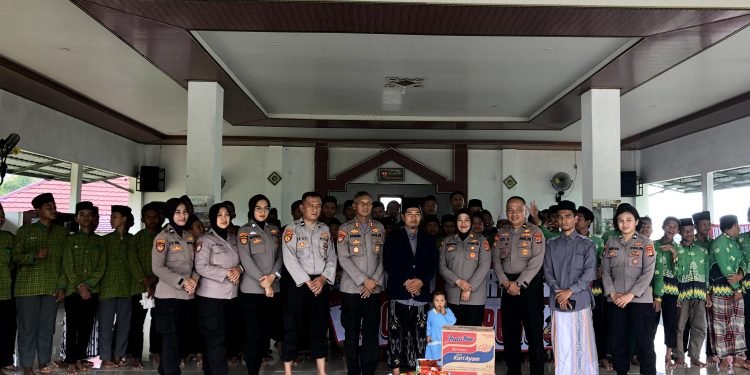 PPTQ Dewan Dakwah Lampung Sambut Kunjungan POLDA Lampung dalam Agenda “Jum’at Curhat” dan “Jum’at Berkah