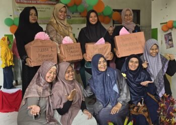 Serunya Fashion Show dan Lomba Memasak Ibu dan Anak ! TK Dewan Da’wah Lampung Peringati Hari Kartini dengan Kreativitas Tanpa Batas