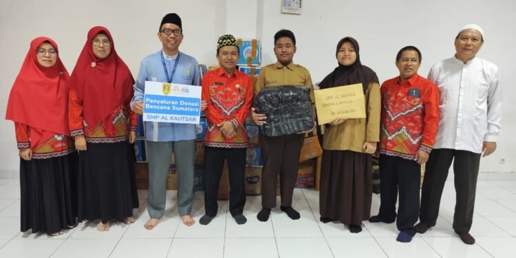 Terkumpul Rp 34,6 Juta! SMP Al Kautsar Gandeng Laznas Dewan Da’wah Kirim Bantuan Besar untuk Korban Bencana Sumatera!