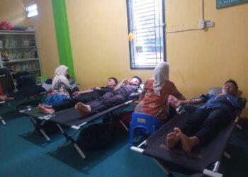 DEWAN DA’WAH LAMPUNG GELAR PELAYANAN DONOR DARAH DAN CEK KESEHATAN GRATIS PERINGATI HUT RI KE-81