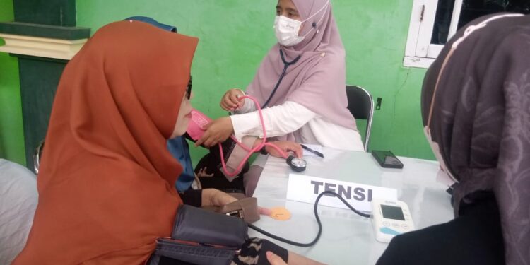 MUSLIMAT DEWAN DA’WAH LAMPUNG MEMPERINGATI HUT RI KE-81 DENGAN RANGKAIAN AKSI   SOSIAL, KESEHATAN, DAN BUDAYA