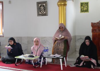 PELAKSANAAN PERDANA PEMBINAAN PEGAWAI LAPAS PEREMPUAN KELAS II A BANDAR LAMPUNG